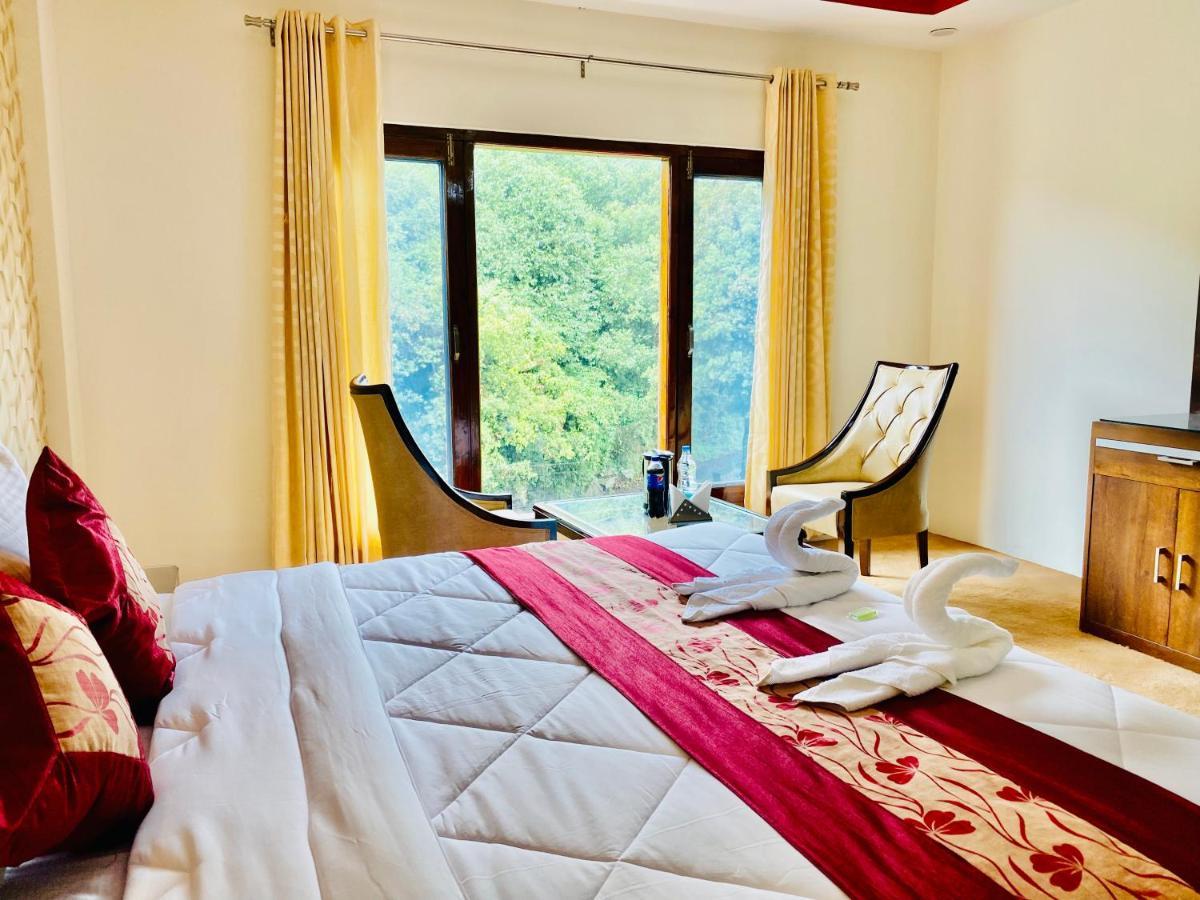 Royal Green Mashobra: Mountain and Valley Views Shimla Exterior photo
