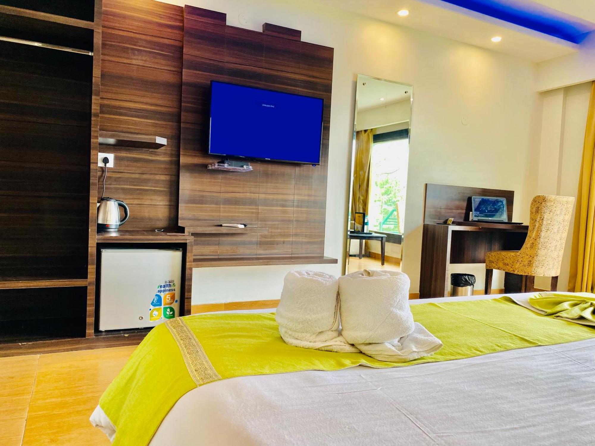 Royal Green Mashobra: Mountain and Valley Views Shimla Exterior photo