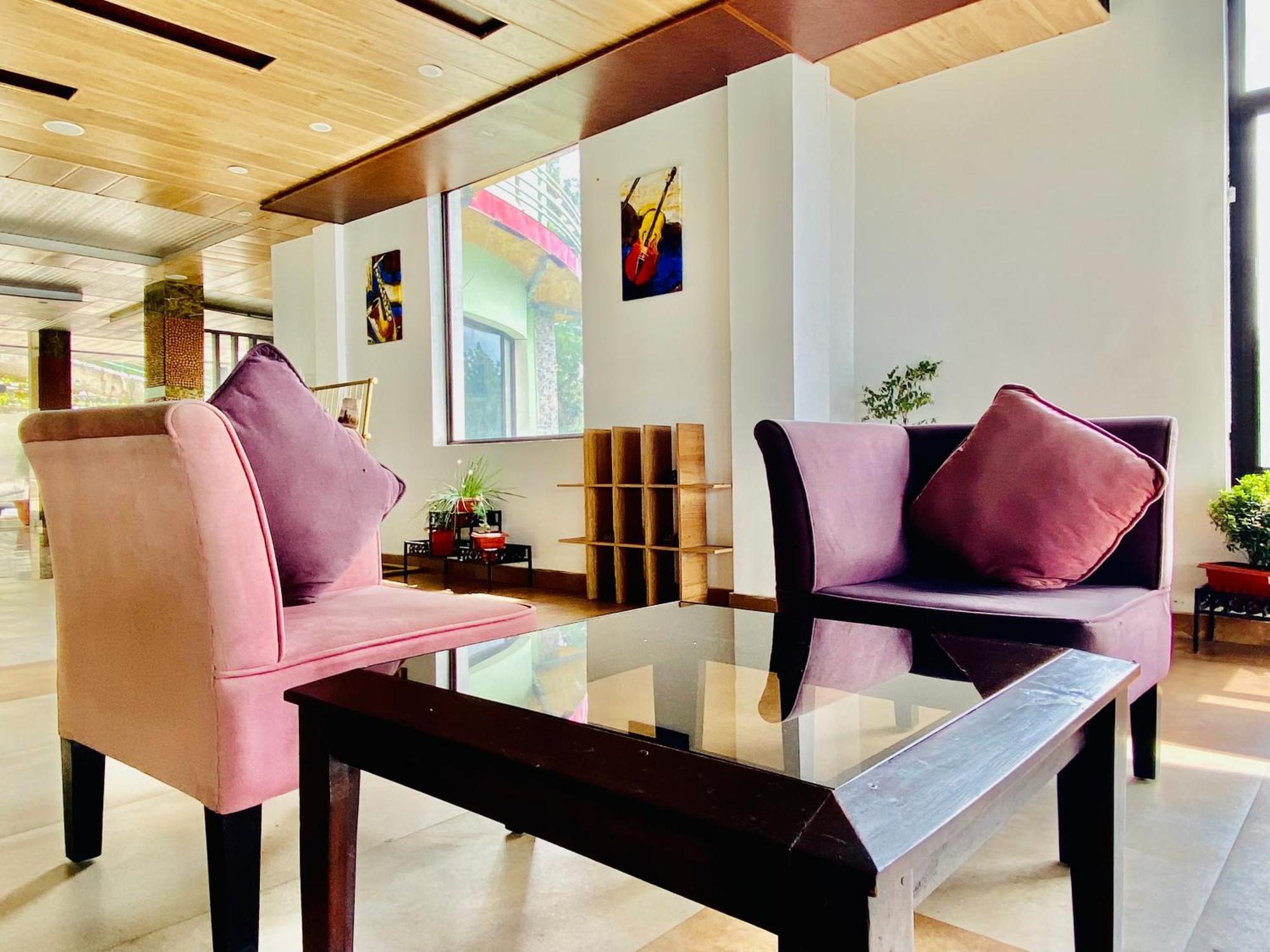 Royal Green Mashobra: Mountain and Valley Views Shimla Exterior photo
